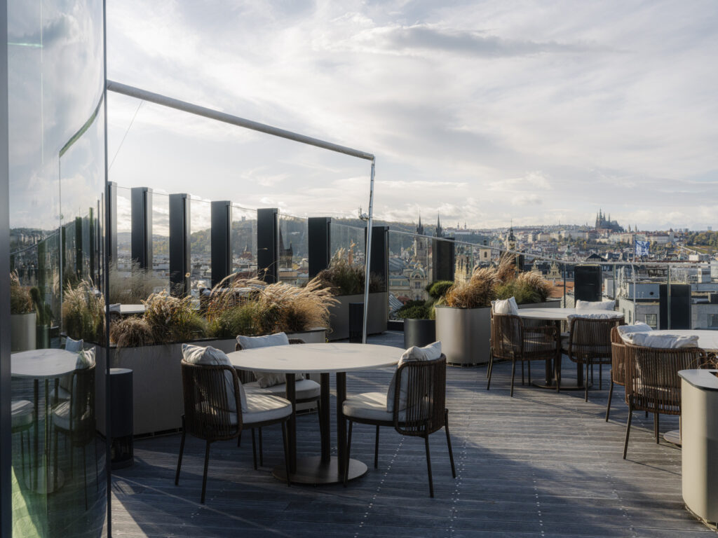 Interiér restaurace REASON na Masaryčce